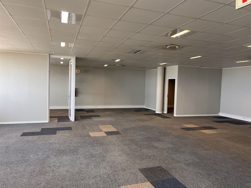 Prime Offices to Lease in Ridgeside Park - Photo 9