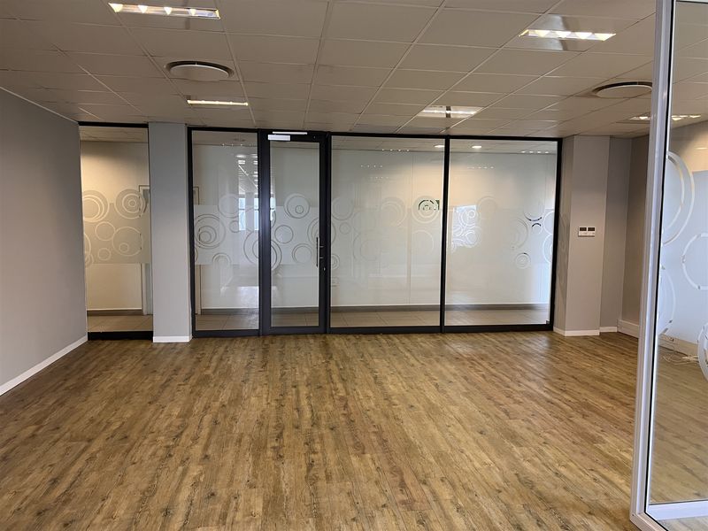 Prime Offices to Lease in Ridgeside Park - Photo 2