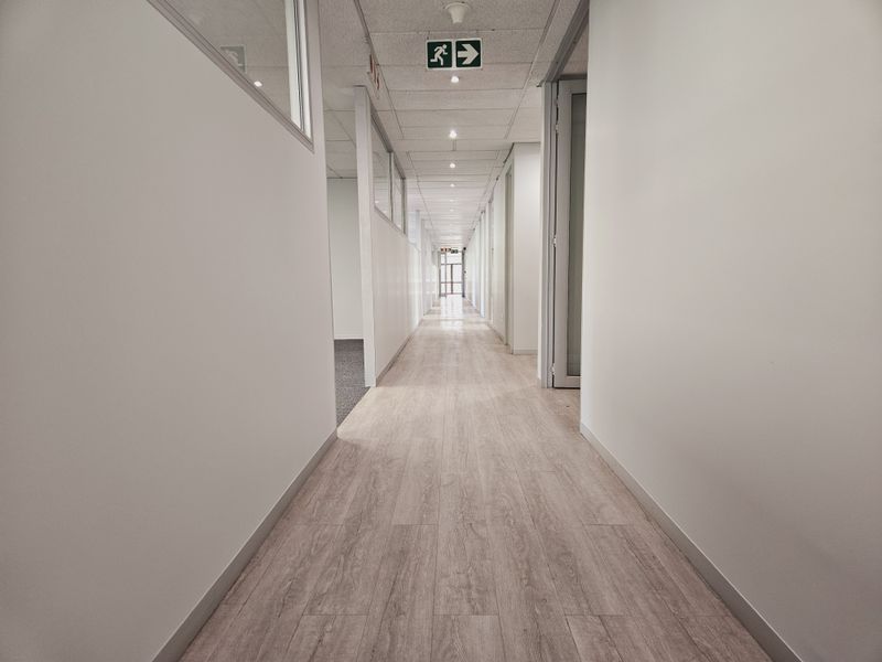 Office space to let in The Woodlands Office Park - Photo 5