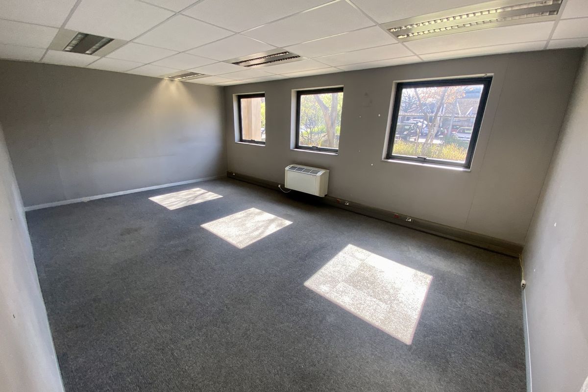 Fully Fitted Offices for Lease at Central Park, Randjespark - Photo 2