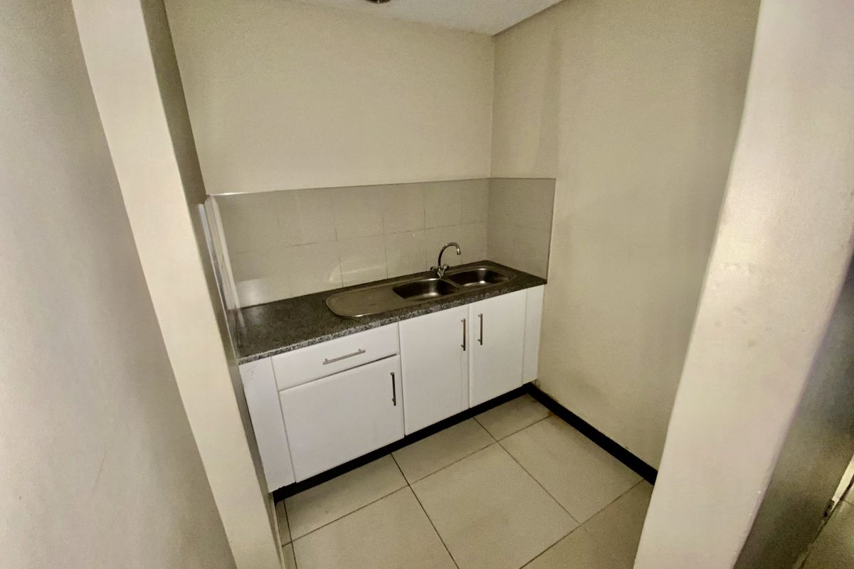 Fully Fitted Offices for Lease at Central Park, Randjespark - Photo 3