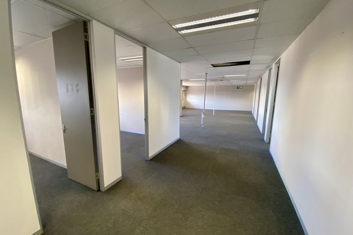First-Floor Office Unit for Lease in Central Park, Randjespark - Photo 3