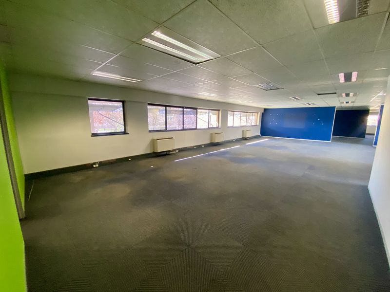 Spacious, Fully Fitted Office for Lease at Central Park, Randjespark - Photo 6