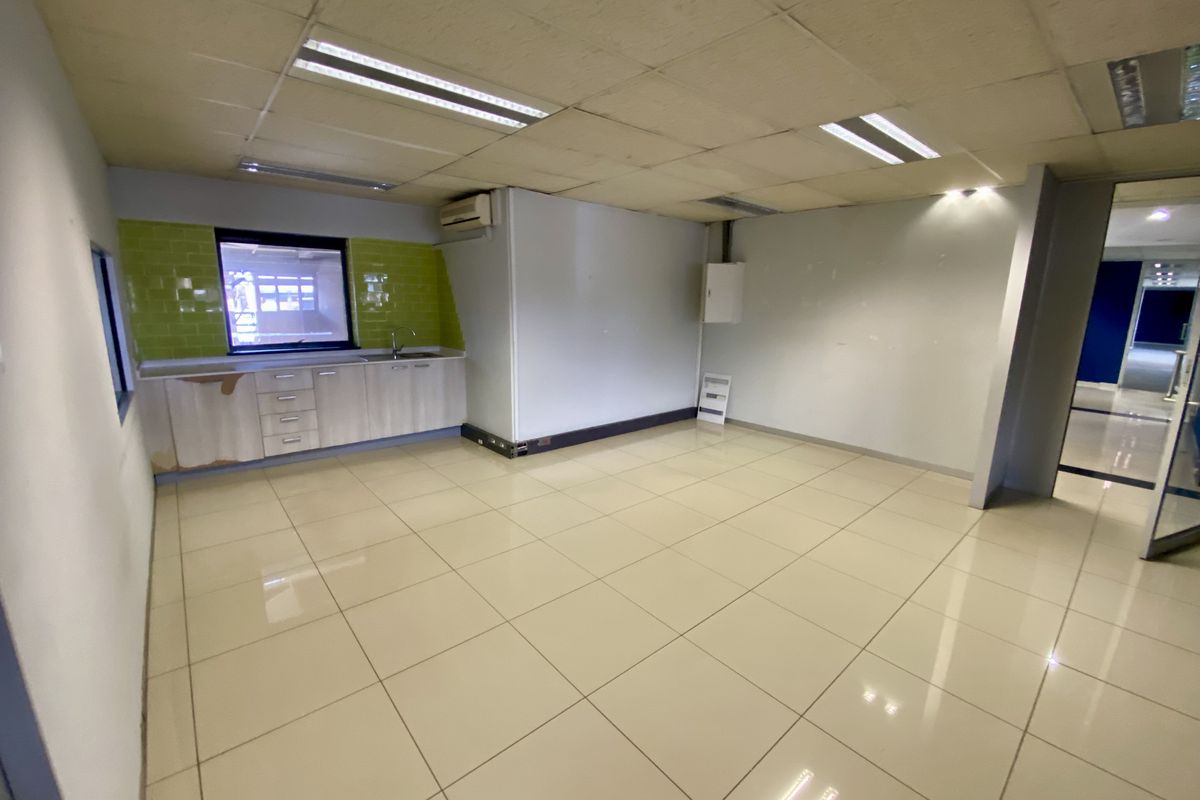 Spacious, Fully Fitted Office for Lease at Central Park, Randjespark - Photo 4