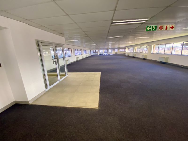 Spacious, Fully Fitted Office for Lease at Central Park, Randjespark - Photo 3