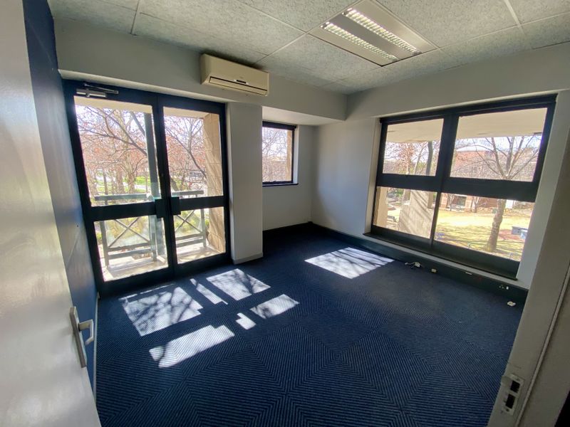 Spacious, Fully Fitted Office for Lease at Central Park, Randjespark - Photo 8