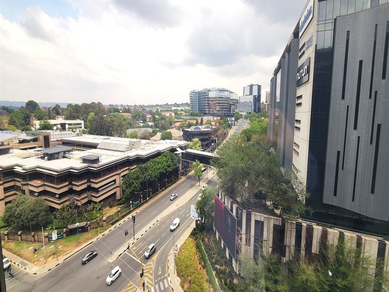 Offices to let in Sandown, Sandton - Photo 8