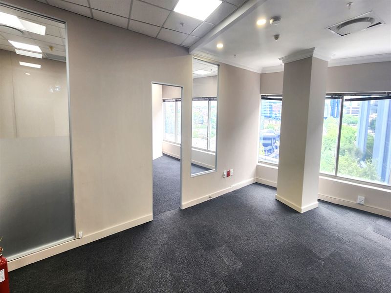 Offices to let in Sandown, Sandton - Photo 4