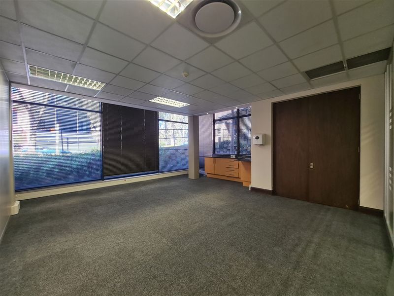 285m2 Office to Let in Quadrum Office Park - Photo 9