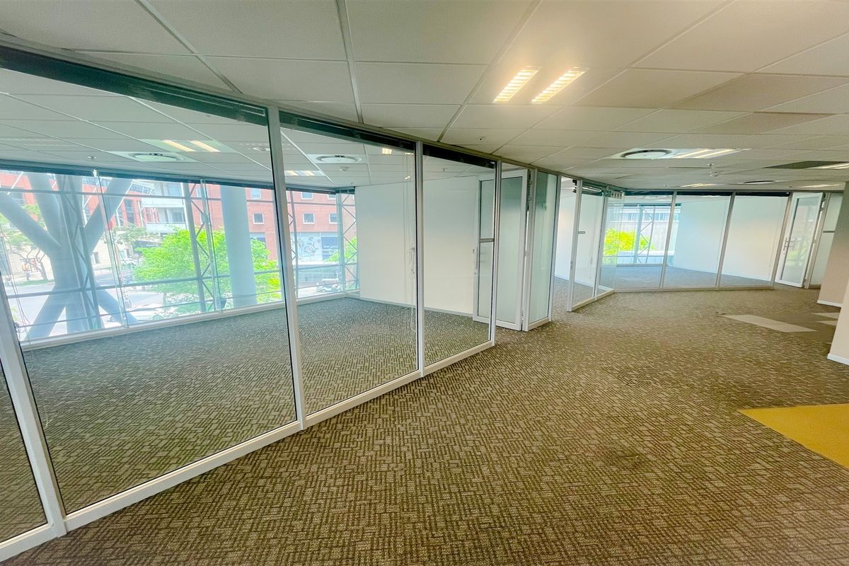 Office space to let in Melrose Arch - Photo 5