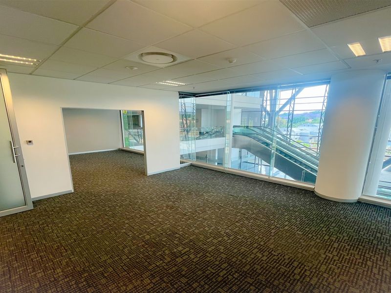 Office space to let in Melrose Arch - Photo 4