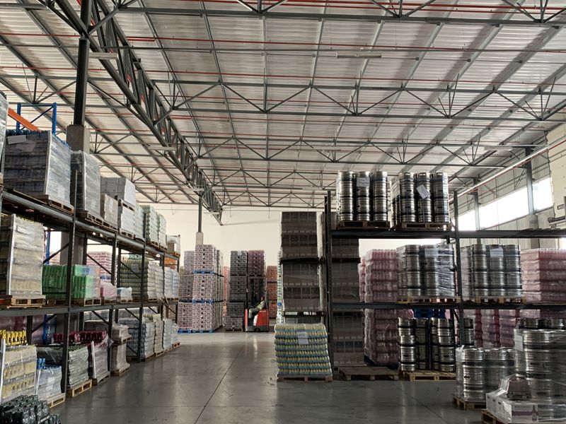 Warehouse to let in Pomona - Photo 8