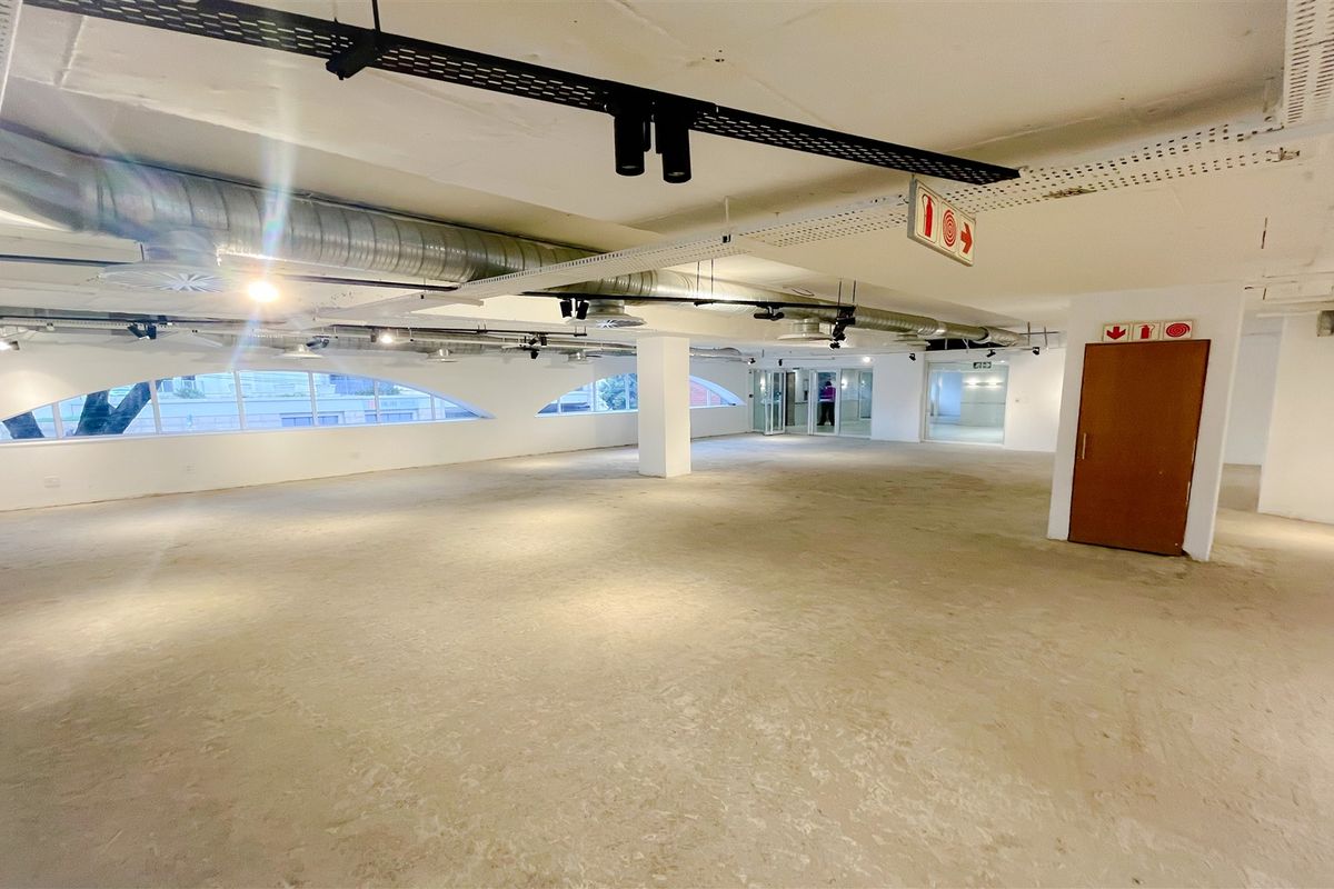 Office space to let in Parktown North/Rosebank - Photo 3