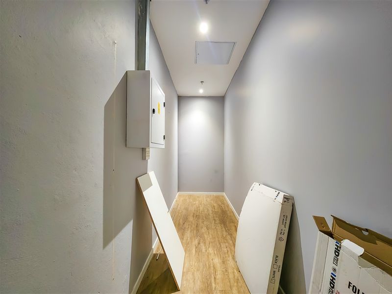 Modern Open Plan Office to Let in Dainfern Square - Photo 5