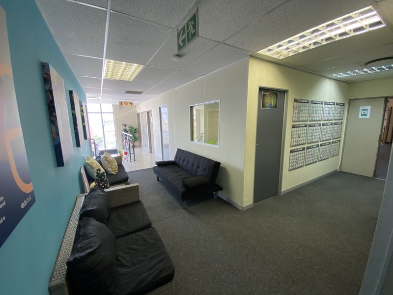 2,325m2 Standalone Warehouse To Let in Secure Midrand Business Park - Photo 9