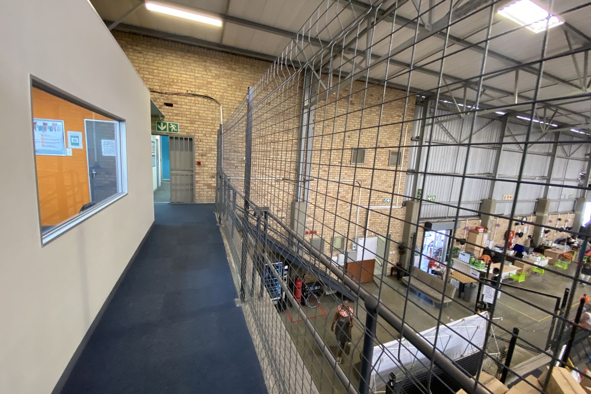 2,325m2 Standalone Warehouse To Let in Secure Midrand Business Park - Photo 5