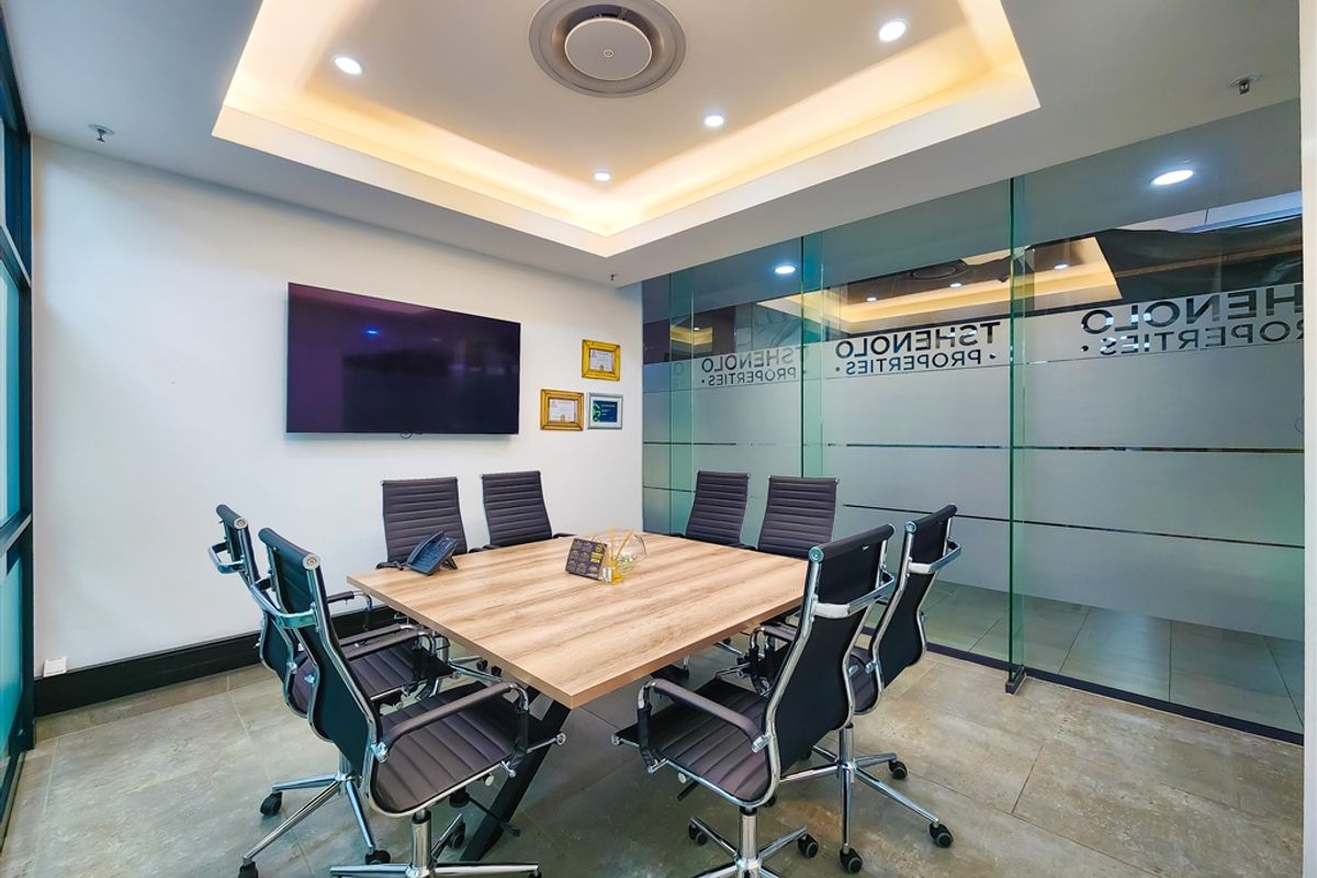 Modern Open Plan Office to Let in Dainfern Square - Photo 3