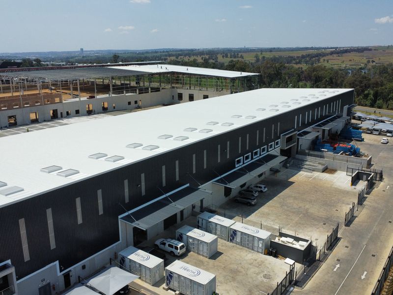 Warehouse to let in Longlake - Photo 10