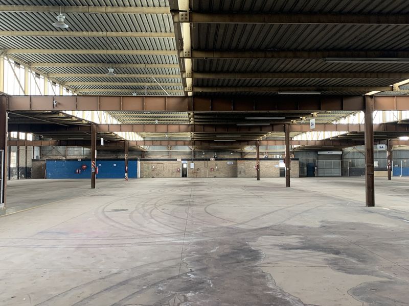 Warehouse for sale in Jet Park - Photo 3