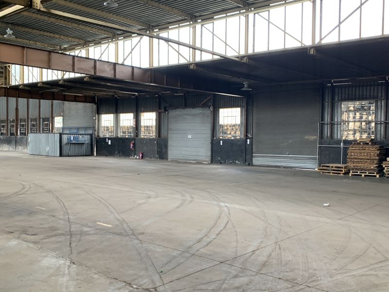Warehouse for sale in Jet Park - Photo 8