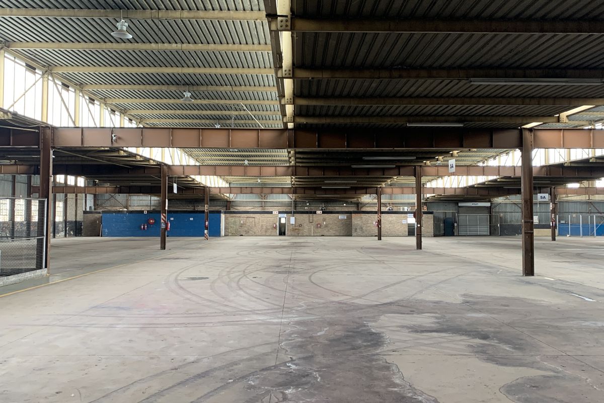 Warehouse for sale in Jet Park - Photo 2