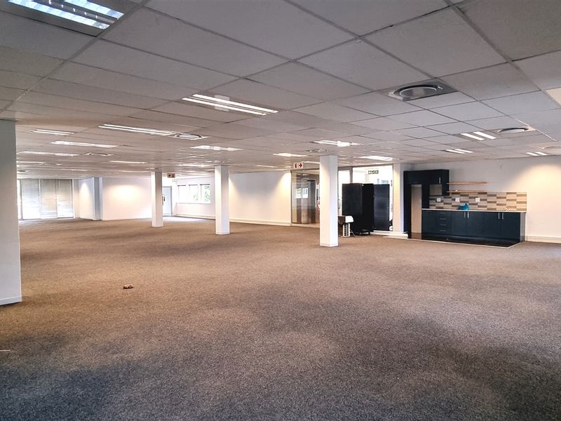 Office space to let in Bally Oaks Office Park - Photo 5