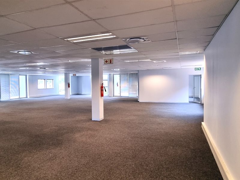 Office space to let in Bally Oaks Office Park - Photo 7