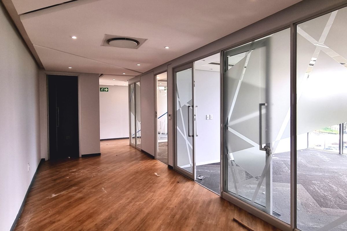 Office space to let in Bally Oaks Office Park - Photo 5