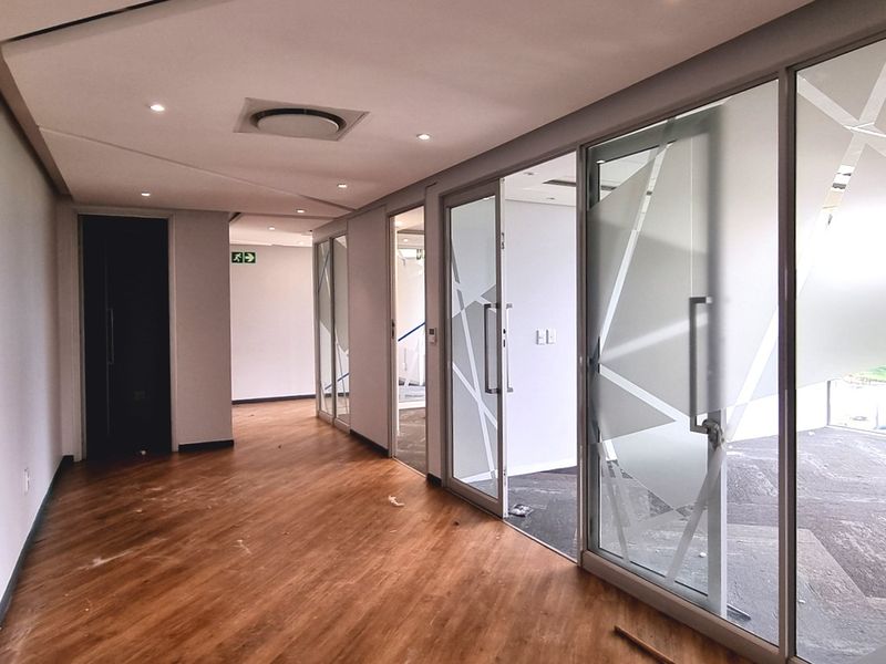 Office space to let in Bally Oaks Office Park - Photo 5