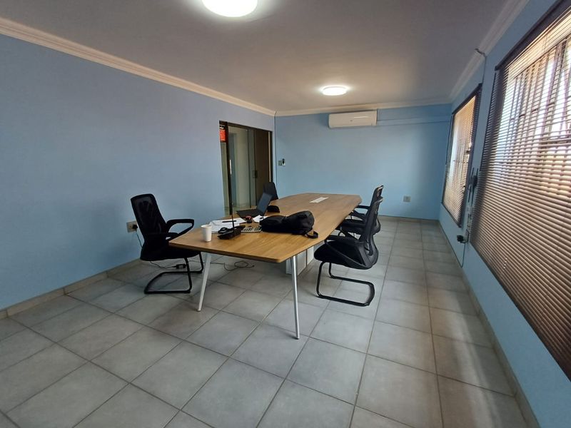 Warehouse for Sale in Louis Trichardt - Photo 4