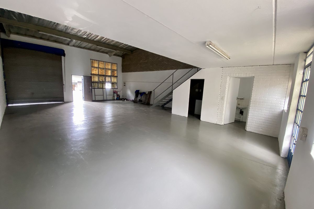 Mini Warehouse To Let in Midrand – Secure, Renovated, and Move-In Ready - Photo 4