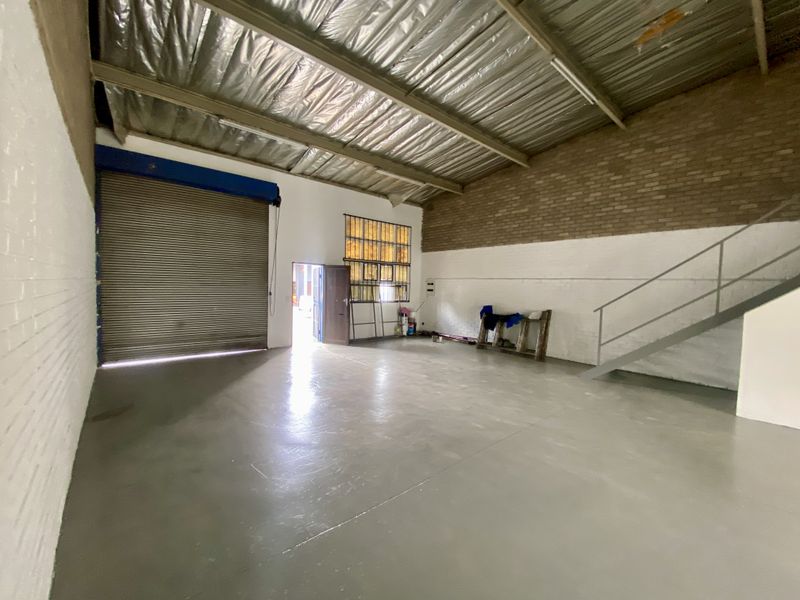 Mini Warehouse To Let in Midrand – Secure, Renovated, and Move-In Ready - Photo 3
