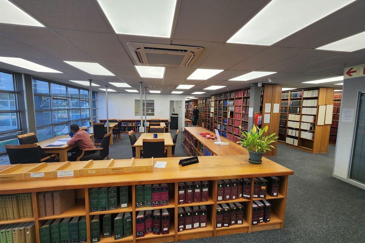 Offices to let in Sandton - Photo 4