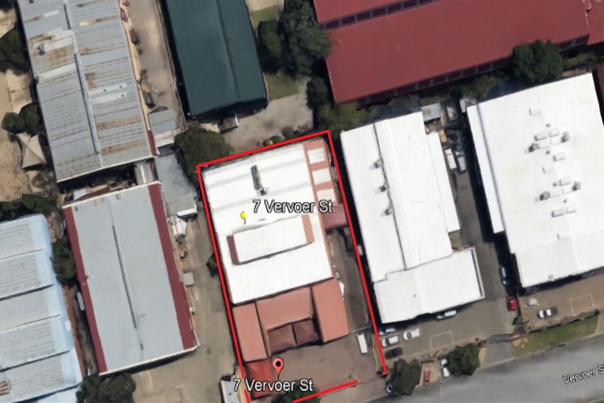 Aerial view of the industrial property located at 7 Vervoer Street, showing the building footprint, roof structure, and surrounding yard space.