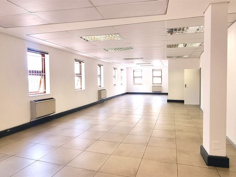 Office space to let on the Ground floor of 6 Mellis Road in Rivonia - Photo 8