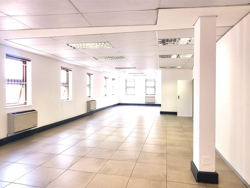 Office space to let on the Ground floor of 6 Mellis Road in Rivonia - Photo 7