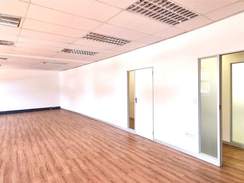 Office space to let on the Ground floor of 6 Mellis Road in Rivonia - Photo 5