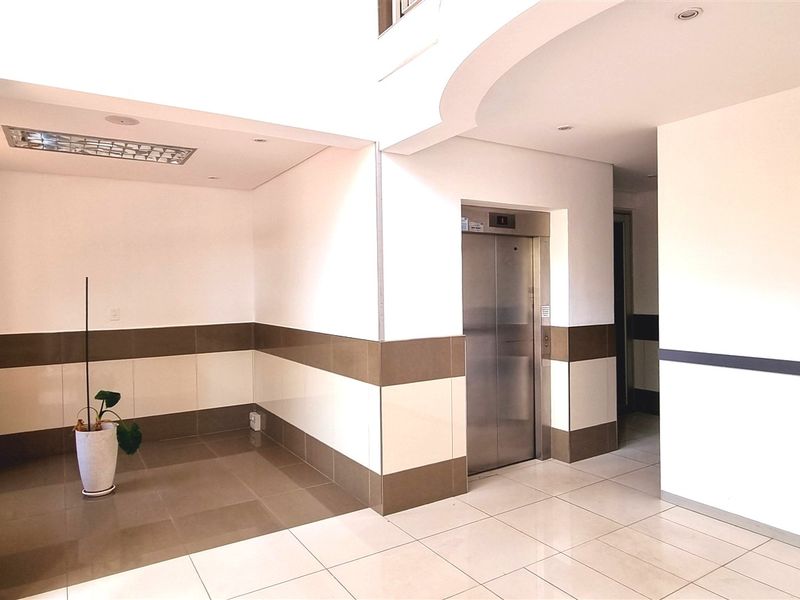 Office space to let on the Ground floor of 6 Mellis Road in Rivonia - Photo 2