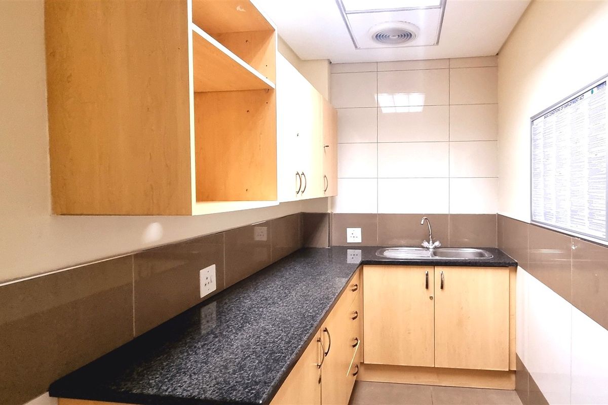 Office space to let on the Ground floor of 6 Mellis Road in Rivonia - Photo 3