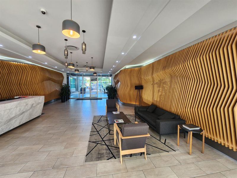 Office space to let in Sandown, Sandton - Photo 4