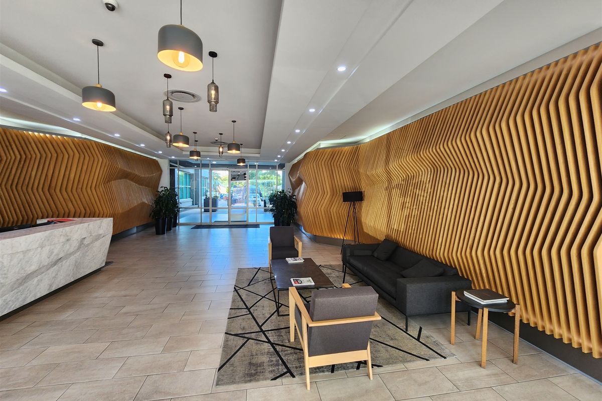 Office space to let in Sandown, Sandton - Photo 4