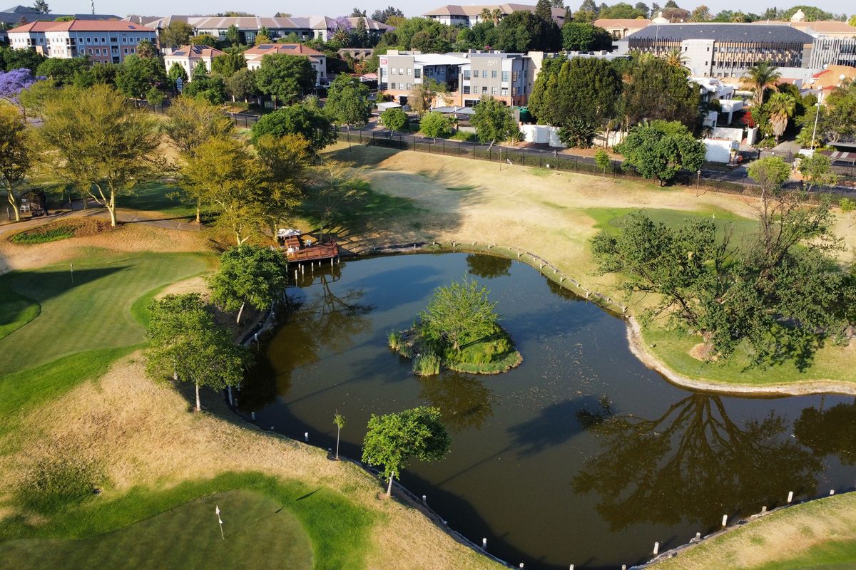 Office space to let on the 2nd floor in The Campus - Photo 2