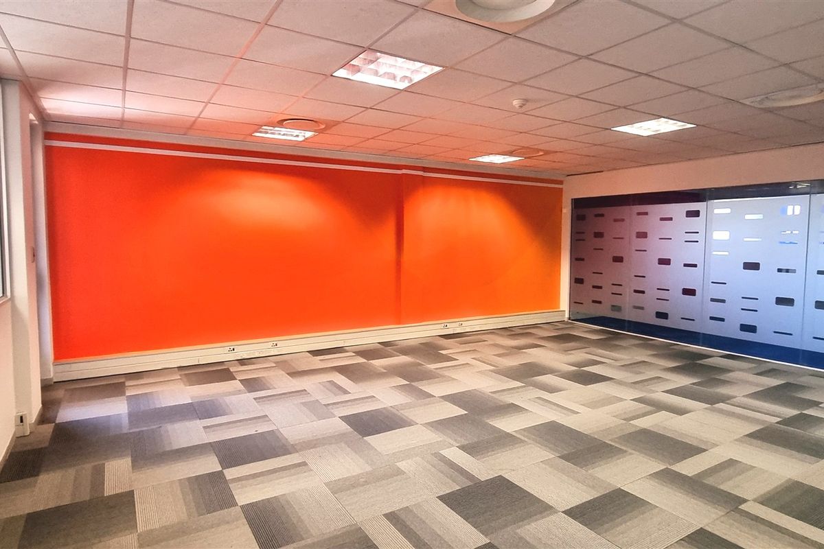 Office space to let on the 2nd floor in The Campus - Photo 5