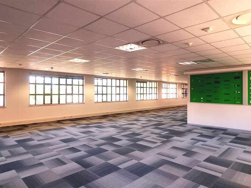 Office space to let on the 2nd floor in The Campus - Photo 4