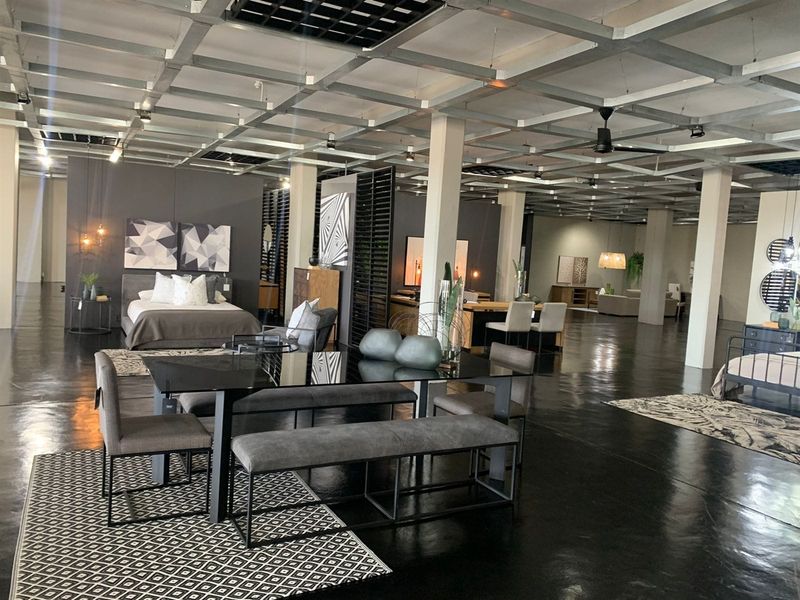 7800m2  Warehouse  - FOR SALE - Photo 9