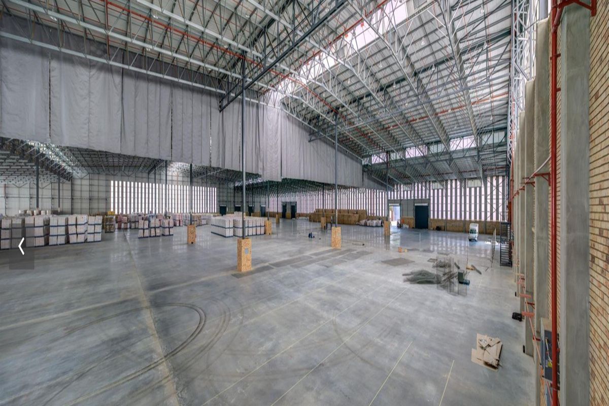 22510m2  Warehouse  FOR SALE - Photo 3