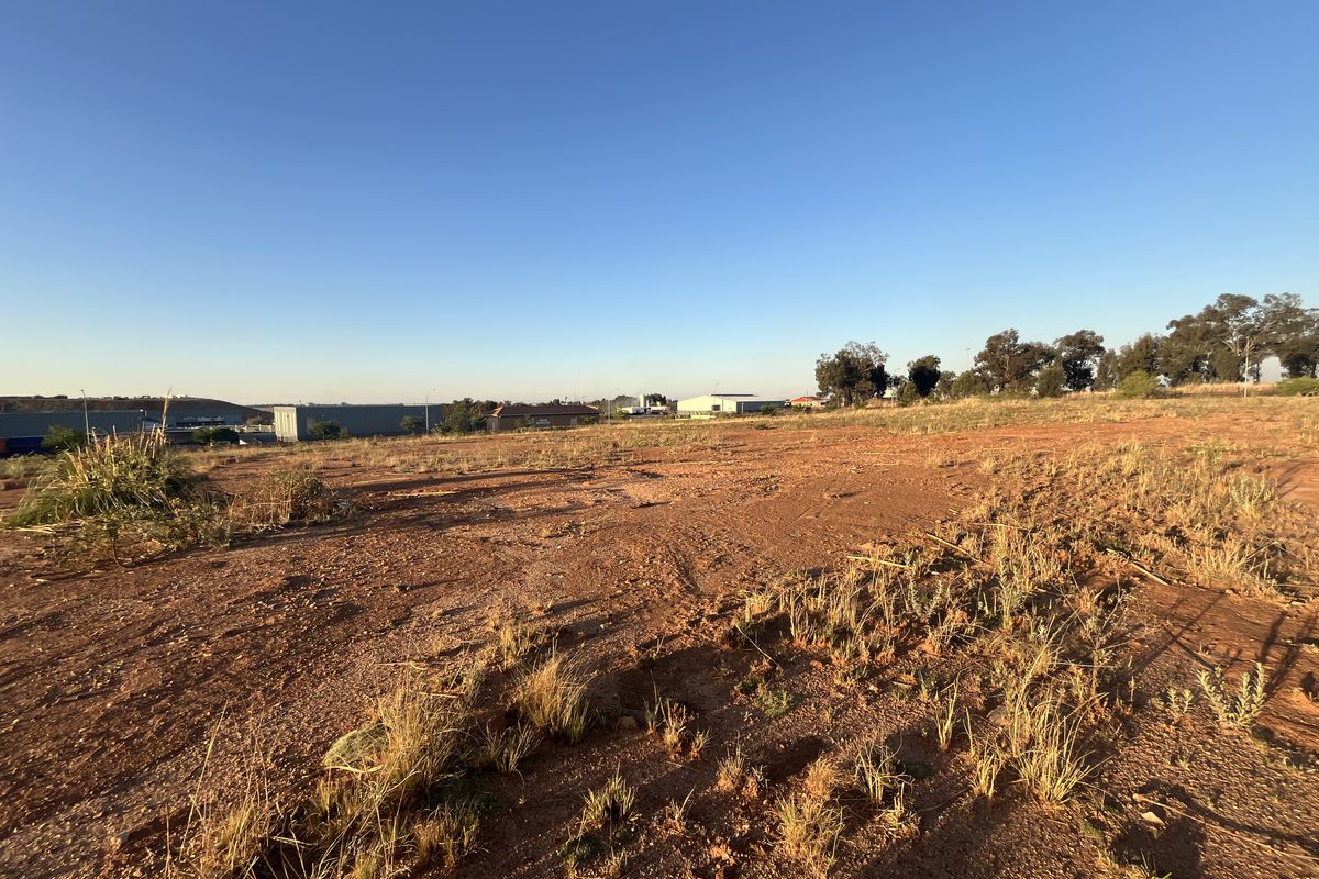 Non distressed Auction - Bidding to start from R8,600,000.00 - Photo 4