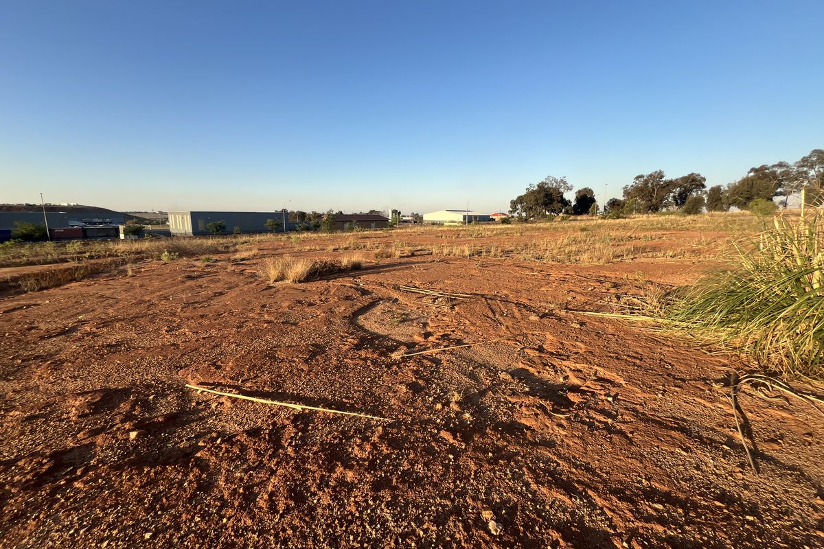 Non distressed Auction - Bidding to start from R8,600,000.00 - Photo 5