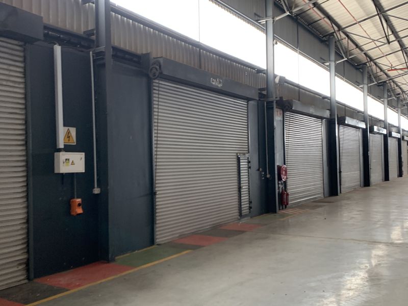 Warehouse to let in Germiston - Photo 9