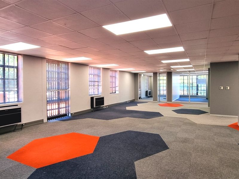 Office space to let in Peter Place Office Park - Photo 7